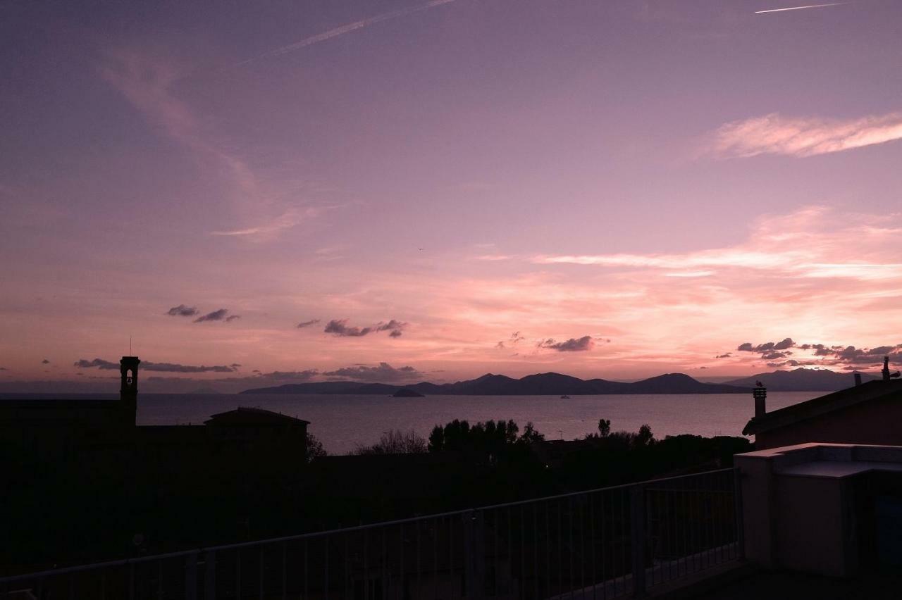 Attico Sul Mare Lejlighed Piombino Eksteriør billede