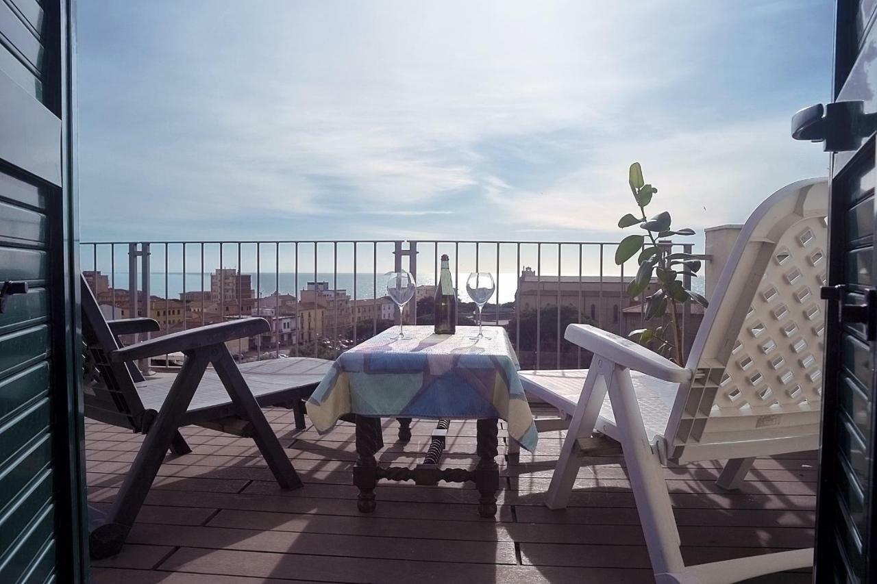 Attico Sul Mare Lejlighed Piombino Eksteriør billede